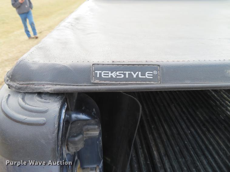 image for item DG3830 2006 Ford F250 Super Duty XLT Crew Cab pickup truck