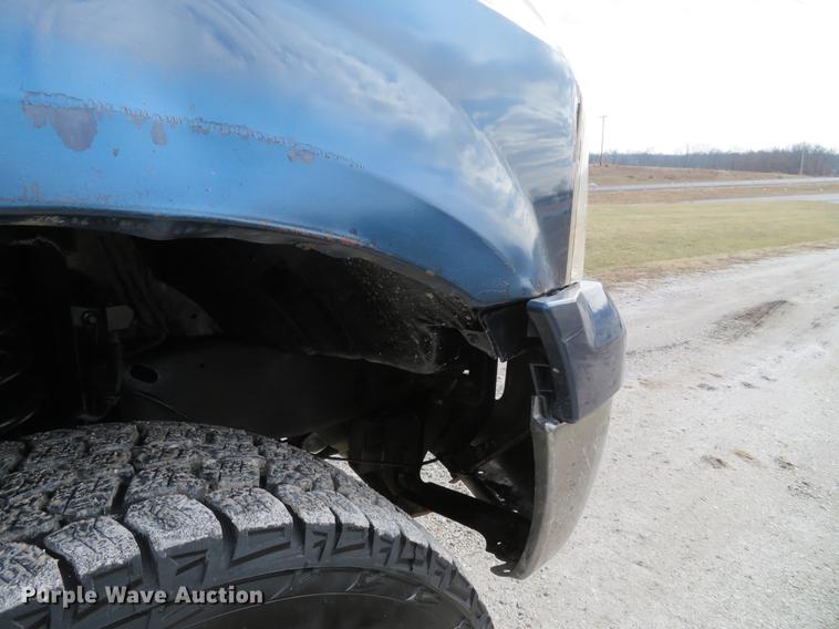 image for item DG3830 2006 Ford F250 Super Duty XLT Crew Cab pickup truck