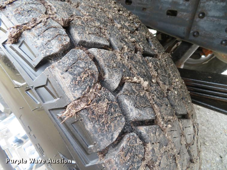 image for item DG3830 2006 Ford F250 Super Duty XLT Crew Cab pickup truck