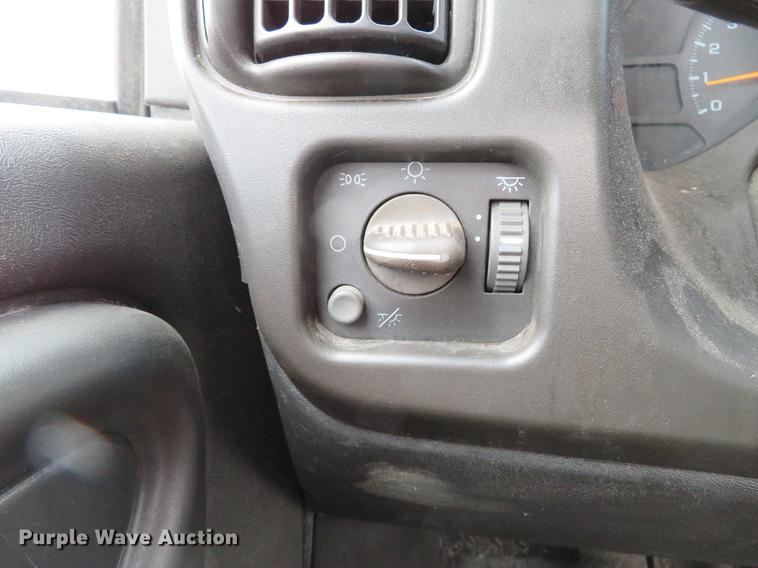 image for item DG3836 2007 GMC C5500 rollback truck