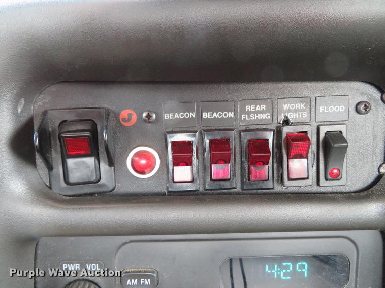 image for item DG3836 2007 GMC C5500 rollback truck