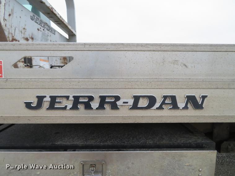 image for item DG3836 2007 GMC C5500 rollback truck