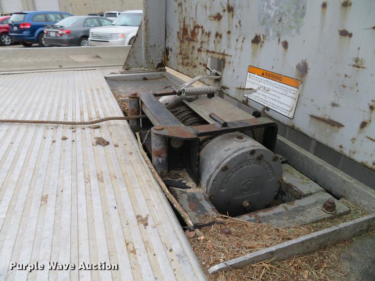 image for item DG3836 2007 GMC C5500 rollback truck