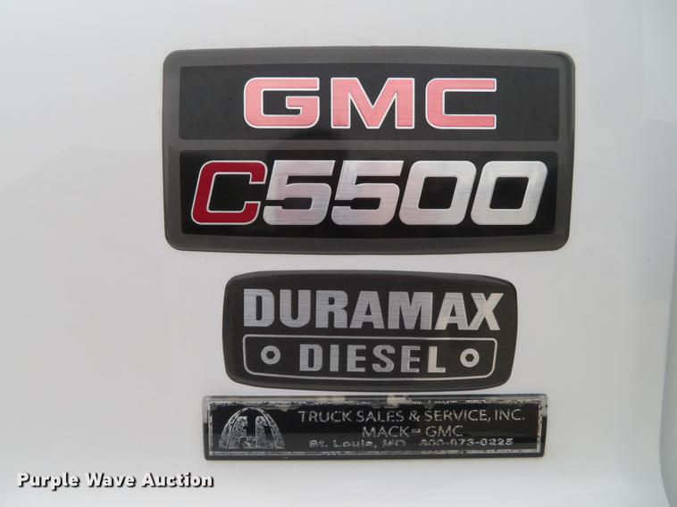 image for item DG3836 2007 GMC C5500 rollback truck