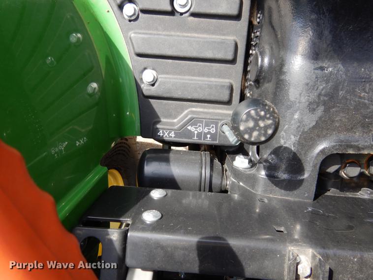 image for item DK9830 2017 John Deere 3025E MFWD tractor