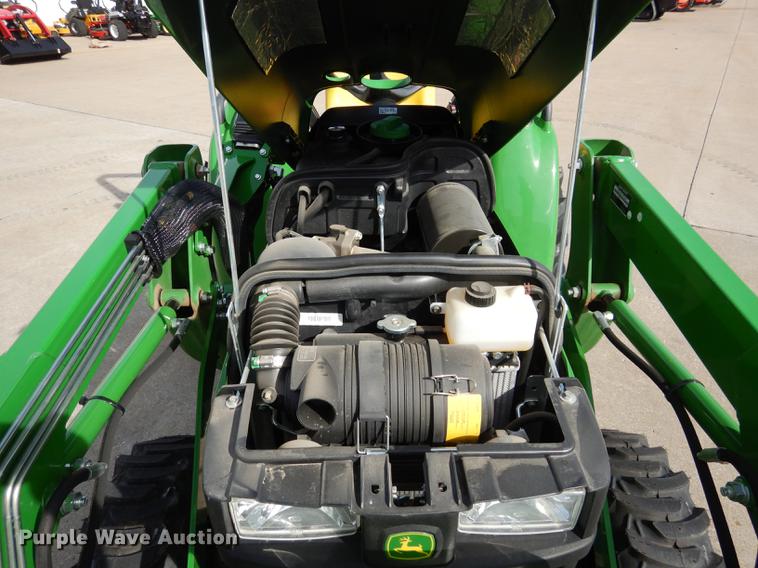 image for item DK9830 2017 John Deere 3025E MFWD tractor