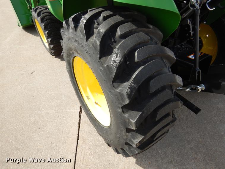 image for item DK9830 2017 John Deere 3025E MFWD tractor