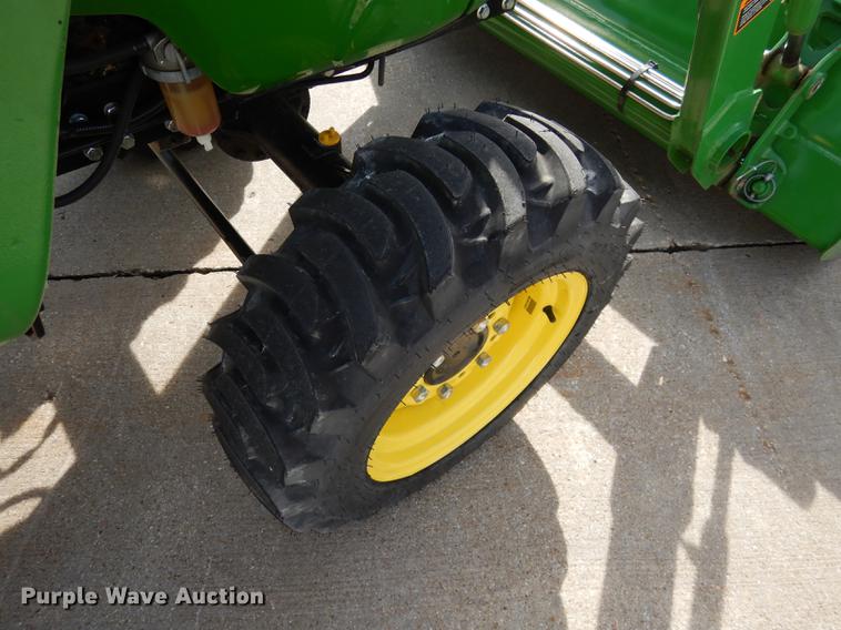 image for item DK9830 2017 John Deere 3025E MFWD tractor