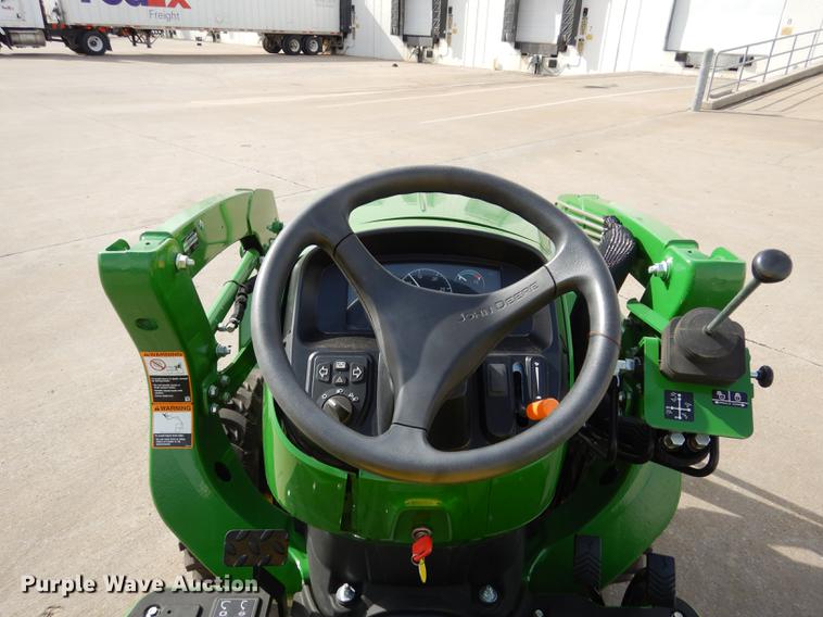 image for item DK9831 2018 John Deere 3025E MFWD tractor
