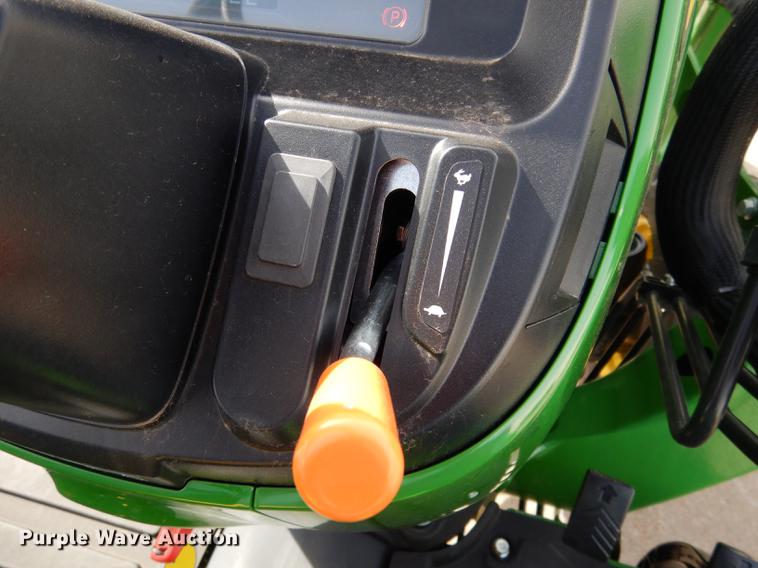 image for item DK9831 2018 John Deere 3025E MFWD tractor