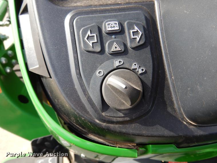 image for item DK9831 2018 John Deere 3025E MFWD tractor