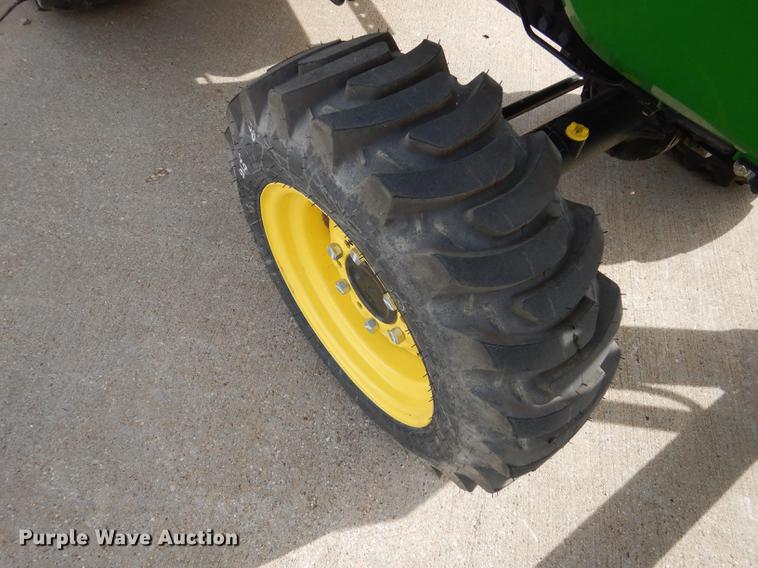 image for item DK9831 2018 John Deere 3025E MFWD tractor