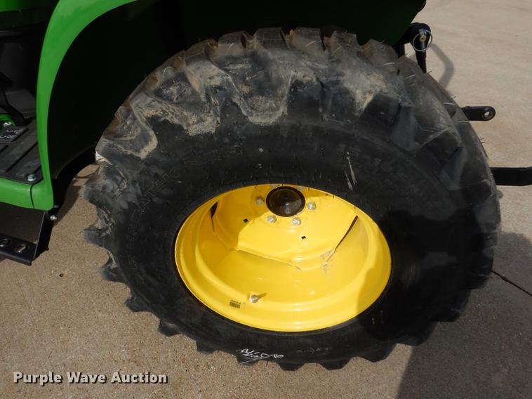 image for item DK9831 2018 John Deere 3025E MFWD tractor