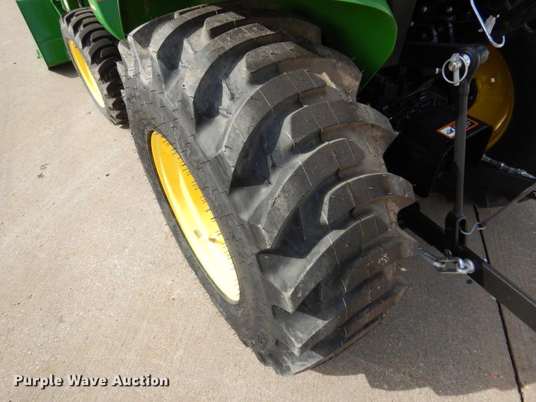 image for item DK9831 2018 John Deere 3025E MFWD tractor