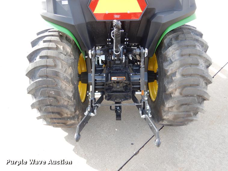 image for item DK9831 2018 John Deere 3025E MFWD tractor
