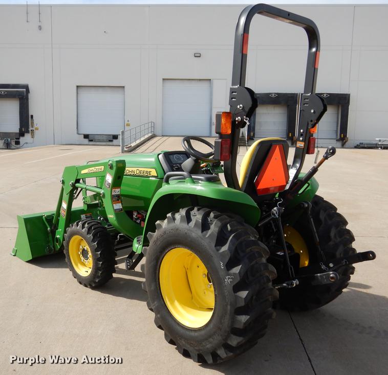 image for item DK9832 2017 John Deere 3025E MFWD tractor