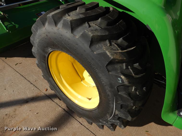 image for item DK9832 2017 John Deere 3025E MFWD tractor