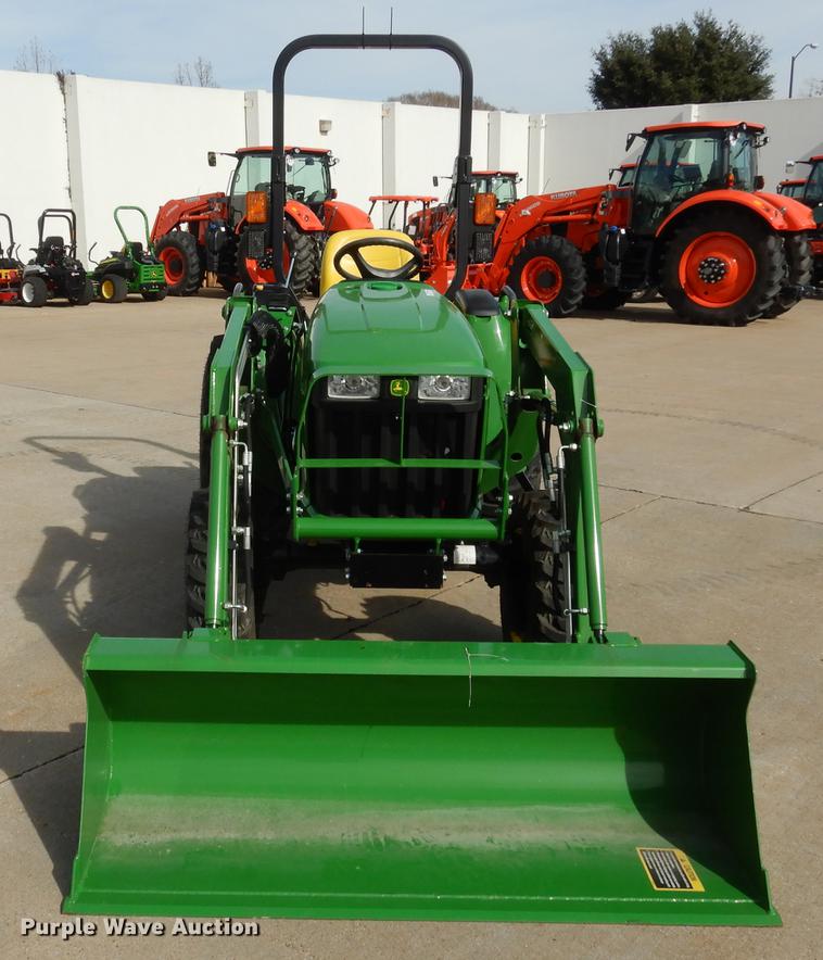 image for item DK9833 2017 John Deere 3025E MFWD tractor