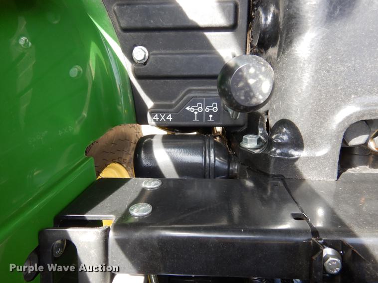 image for item DK9833 2017 John Deere 3025E MFWD tractor