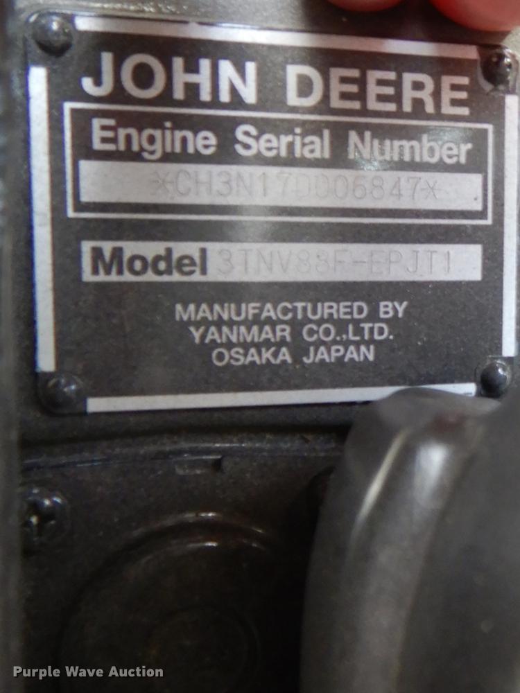 image for item DK9833 2017 John Deere 3025E MFWD tractor