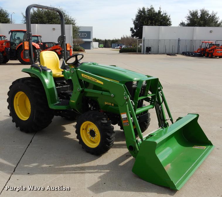 image for item DK9834 2017 John Deere 3025E MFWD tractor