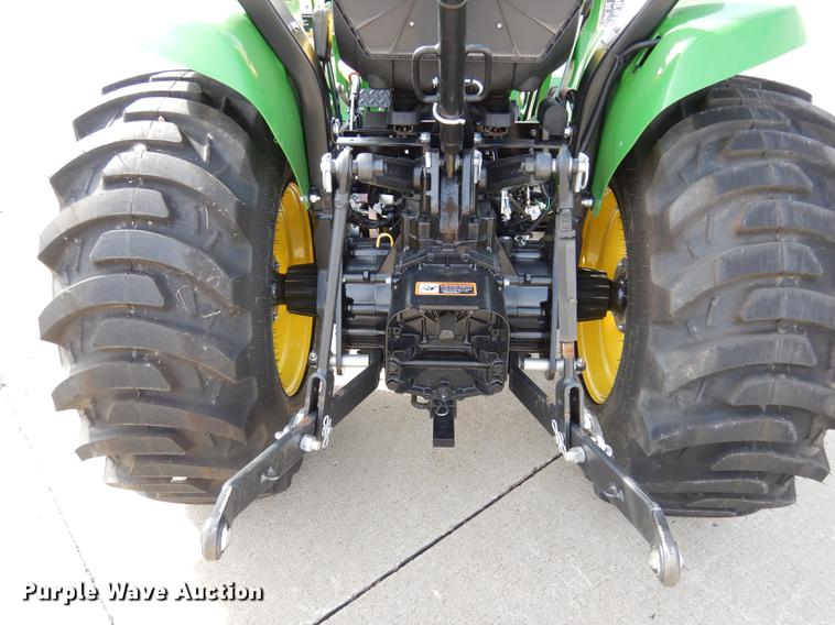 image for item DK9834 2017 John Deere 3025E MFWD tractor