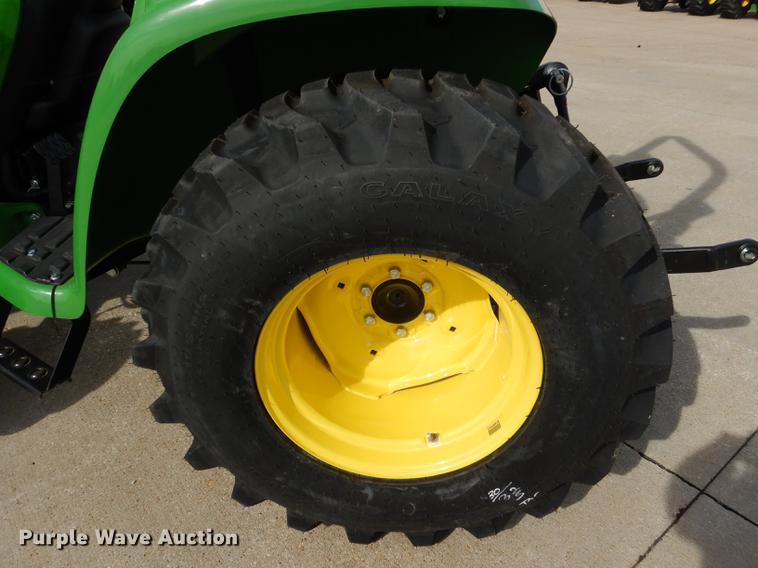 image for item DK9834 2017 John Deere 3025E MFWD tractor