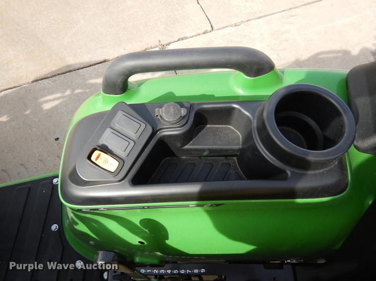 image for item DK9835 2018 John Deere 3025E MFWD tractor