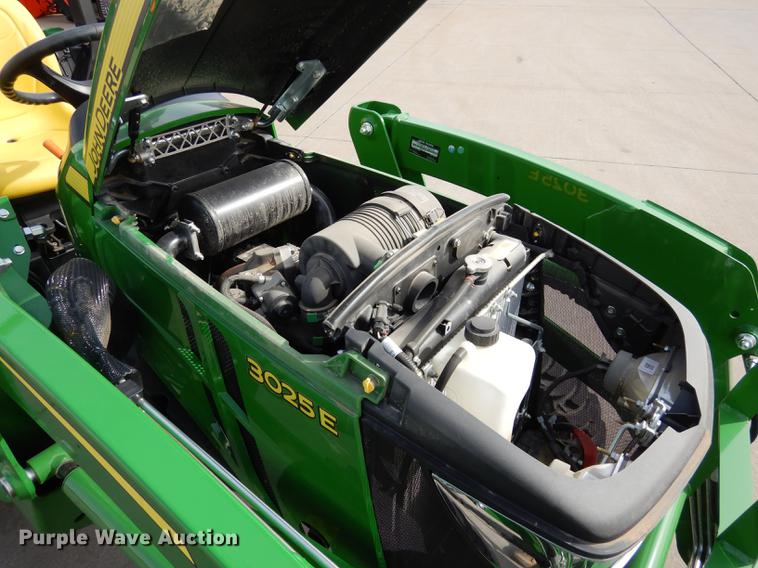 image for item DK9835 2018 John Deere 3025E MFWD tractor