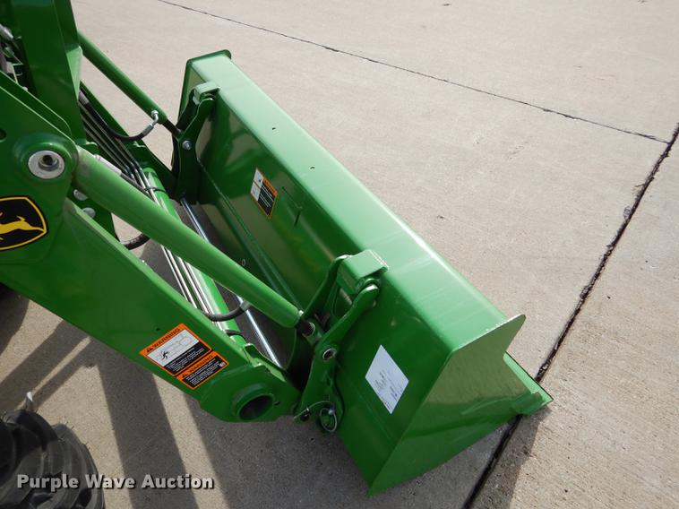 image for item DK9835 2018 John Deere 3025E MFWD tractor