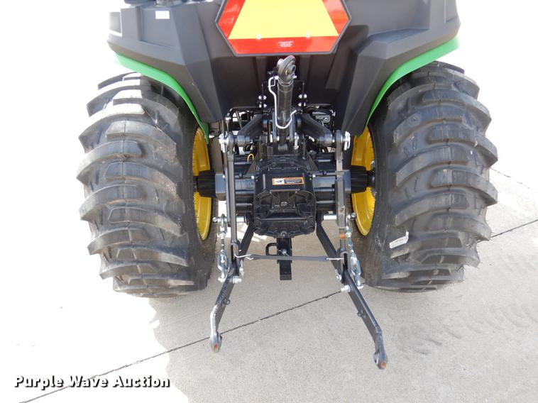 image for item DK9835 2018 John Deere 3025E MFWD tractor