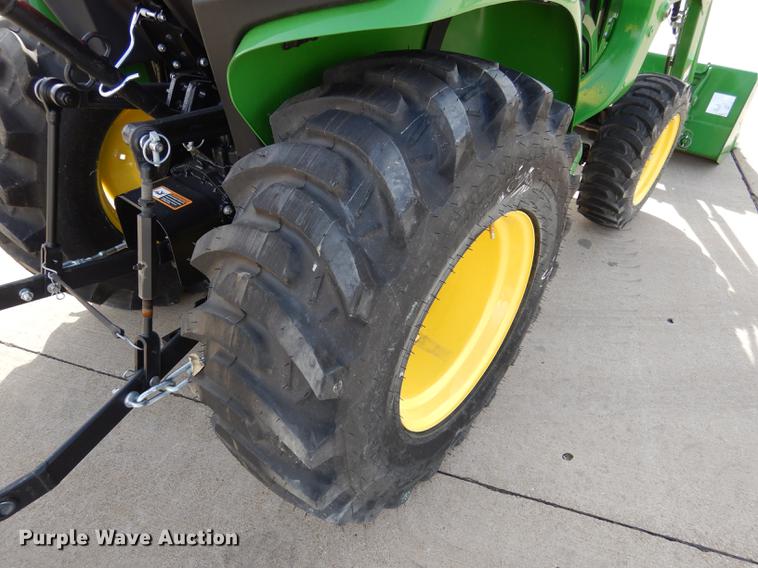 image for item DK9835 2018 John Deere 3025E MFWD tractor