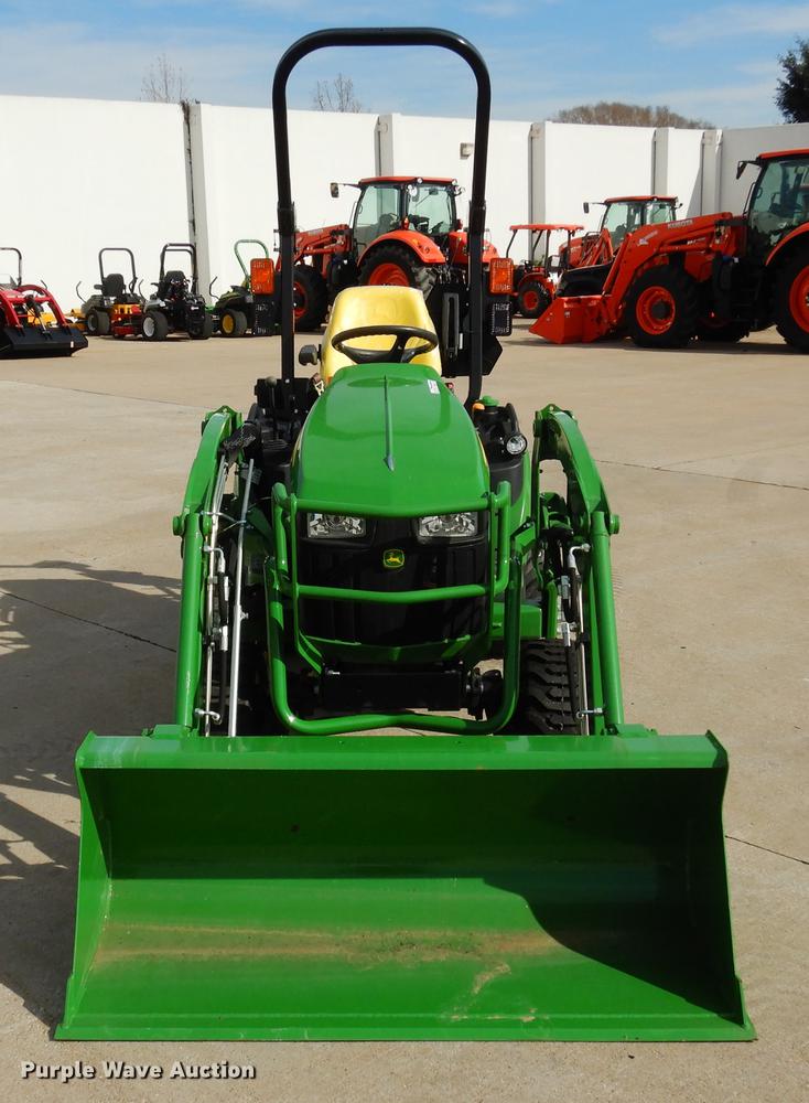 image for item DK9837 2017 John Deere 1025R MFWD tractor