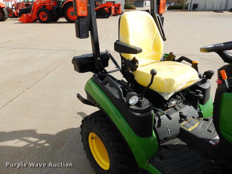 image for item DK9837 2017 John Deere 1025R MFWD tractor