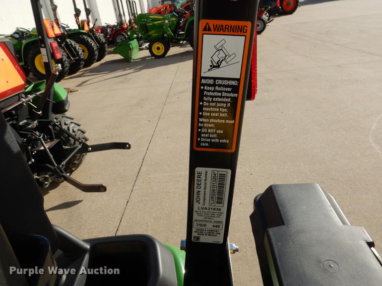 image for item DK9837 2017 John Deere 1025R MFWD tractor