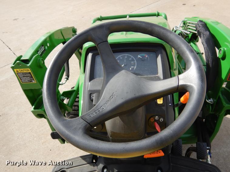 image for item DK9837 2017 John Deere 1025R MFWD tractor