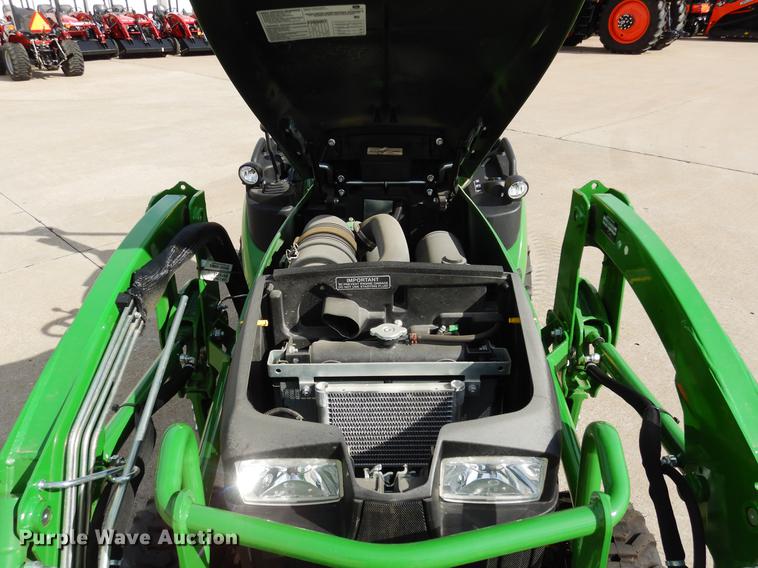 image for item DK9837 2017 John Deere 1025R MFWD tractor