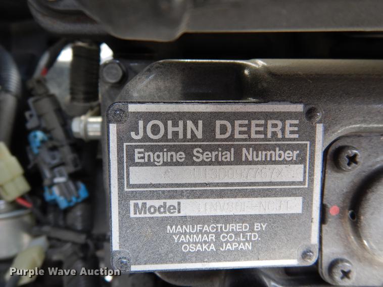 image for item DK9837 2017 John Deere 1025R MFWD tractor