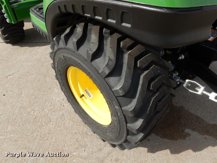 image for item DK9837 2017 John Deere 1025R MFWD tractor