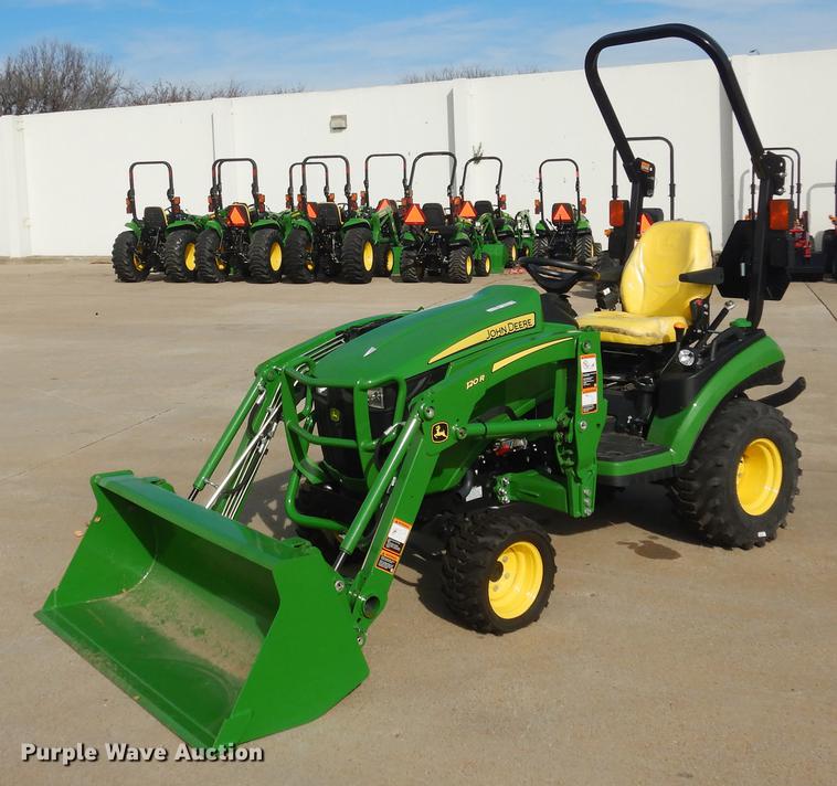 image for item DK9838 2017 John Deere 1025R MFWD tractor