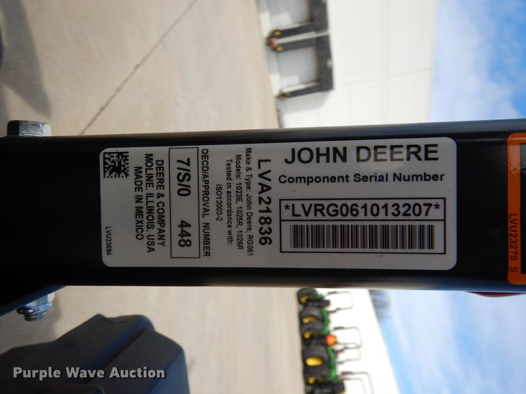 image for item DK9838 2017 John Deere 1025R MFWD tractor