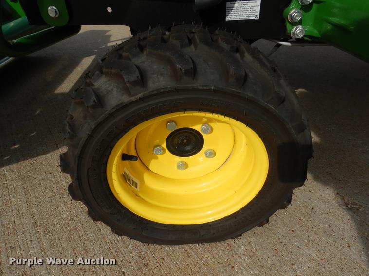 image for item DK9838 2017 John Deere 1025R MFWD tractor