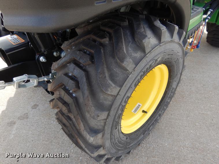 image for item DK9838 2017 John Deere 1025R MFWD tractor