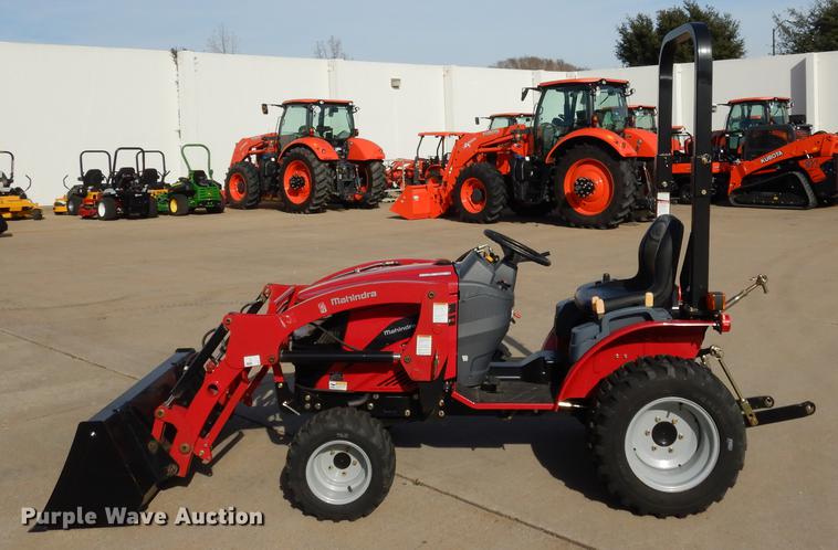 image for item DK9840 2017 Mahindra eMax 22S MFWD tractor