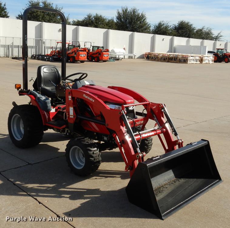 image for item DK9841 2017 Mahindra eMax 22S MFWD tractor