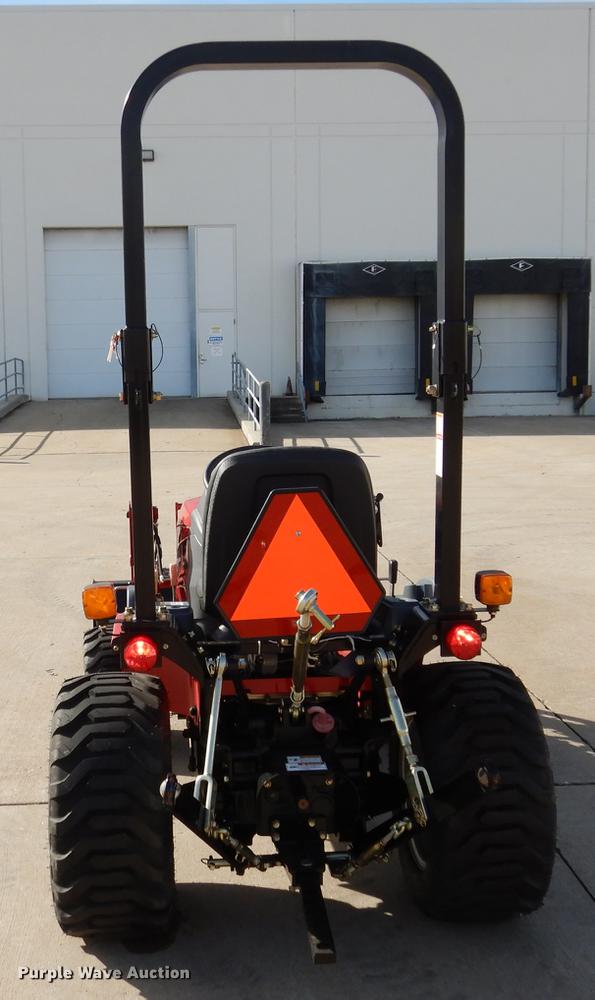 image for item DK9841 2017 Mahindra eMax 22S MFWD tractor