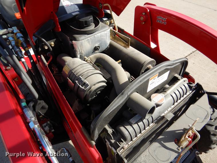 image for item DK9841 2017 Mahindra eMax 22S MFWD tractor