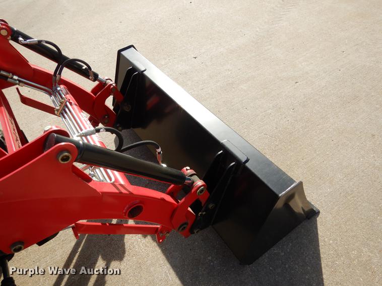 image for item DK9841 2017 Mahindra eMax 22S MFWD tractor