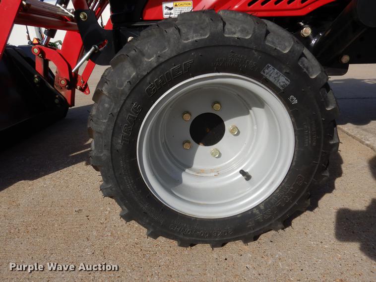 image for item DK9841 2017 Mahindra eMax 22S MFWD tractor