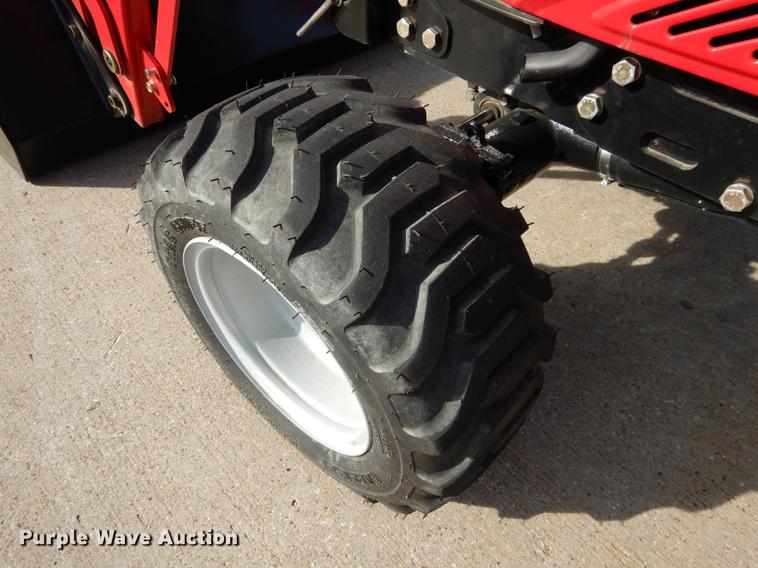 image for item DK9841 2017 Mahindra eMax 22S MFWD tractor